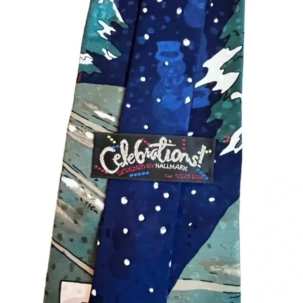 Christmas Silk Tie Santa Kicking Football Reindeer Celebrations Hallmark vintage